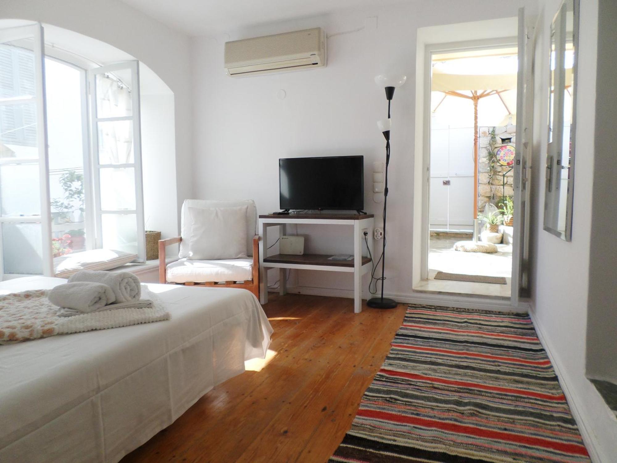 Vila In The Heart Of Hydra Exteriér fotografie
